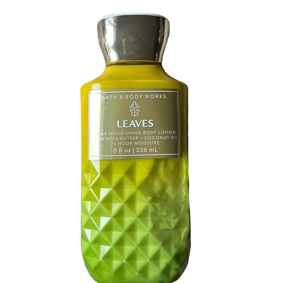 Bath & Body Works Leaves Lotion - Picture 1 of 3